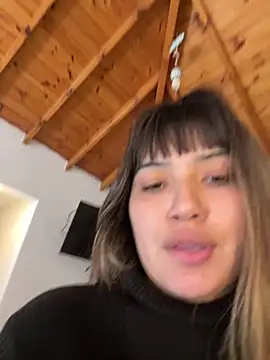 miicbebita online show from 06/11/26, 03:32