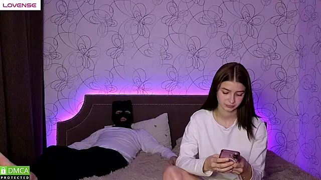 Snapshot of Dyavoll666 chatting on 03/18/26, 04:54 Dyavoll666 online show from 03/18/26, 04:54