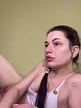 Cutee Erika online show from 04/30/26, 12:00