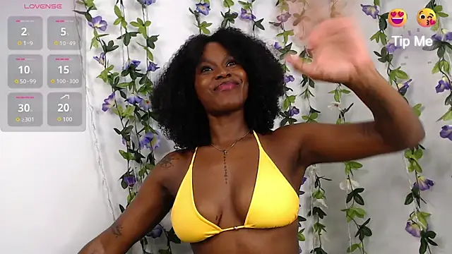 Yuliana miiller online show from 03/19/26, 07:51