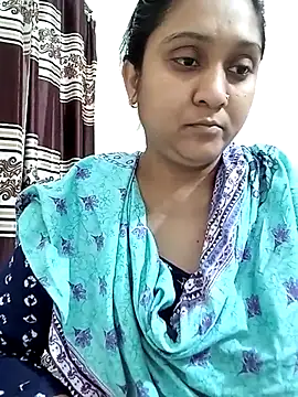 Snapshot of Miss-Akhi5500 chatting on 03/10/26, 08:14 Miss-Akhi5500 online show from 03/10/26, 08:14