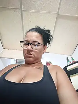 Snapshot of tugordita-hot chatting on 06/27/26, 02:55 tugordita-hot online show from 06/27/26, 02:55