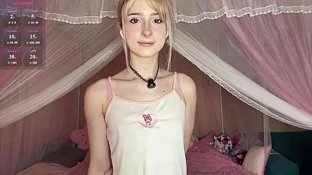 OnlyEva1 online show from 05/31/26, 09:49