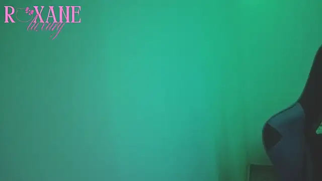 Snapshot of Roxan_Luxe chatting on 03/13/26, 01:12 Roxan Luxe online show from 03/13/26, 01:12