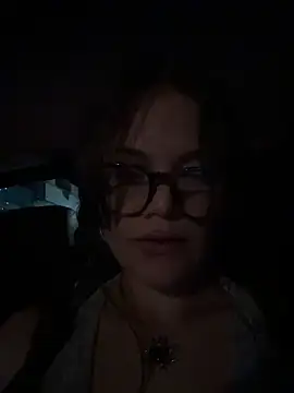 Snapshot of Tallulah_Kinky chatting on 05/06/26, 12:30 Tallulah Kinky online show from 05/06/26, 12:30