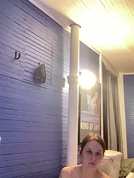 urfavgamergurl online show from 05/22/26, 07:41