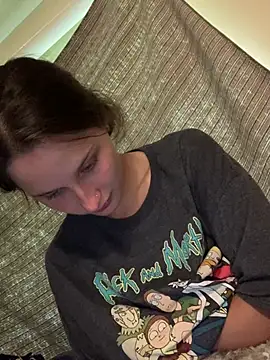 Snapshot of urfavgamergurl chatting on 07/14/26, 08:03 urfavgamergurl online show from 07/14/26, 08:03