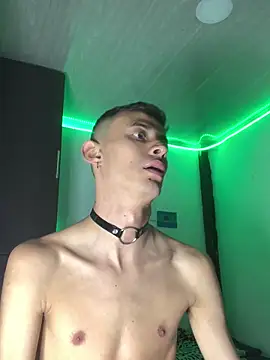 Snapshot of Emil_prx chatting on 03/13/26, 02:45 Emil prx online show from 03/13/26, 02:45