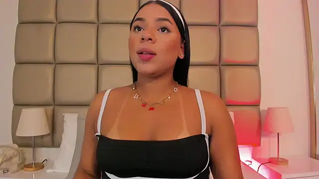 lilly williamss online show from 05/13/26, 03:26