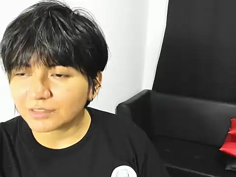 Snapshot of Lissy_nyx chatting on 03/19/26, 02:26 Lissy nyx online show from 03/19/26, 02:26