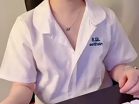 hunhun122 online show from 06/02/26, 05:04