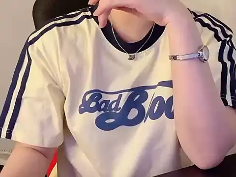 hunhun122 online show from 06/10/26, 05:45