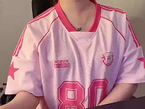 hunhun122 online show from 06/22/26, 07:22