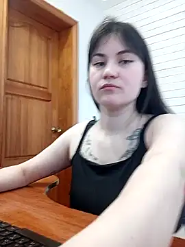 Jessicakiss  online show from 03/19/26, 06:17