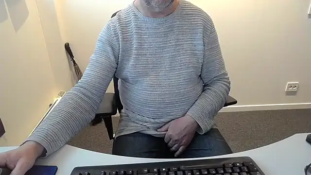 Buggemann online show from 05/11/26, 03:56