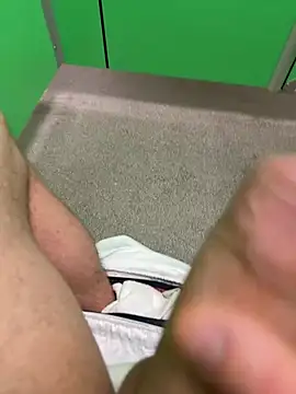 spicycute19 online show from 05/05/26, 06:32