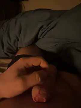 Snapshot of m66ks chatting on 03/19/26, 09:19 m66ks online show from 03/19/26, 09:19