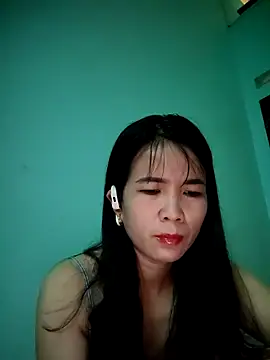Snapshot of Geelio-playsx24 chatting on 05/05/26, 12:07 Geelio-playsx24 online show from 05/05/26, 12:07