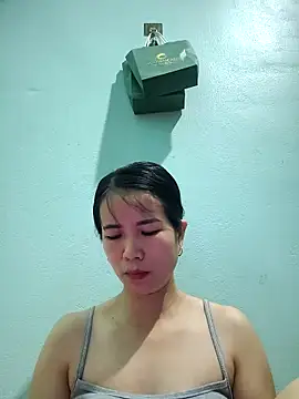 Snapshot of Geelio-playsx24 chatting on 05/16/26, 01:54 Geelio-playsx24 online show from 05/16/26, 01:54