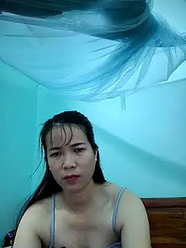 Snapshot of Geelio-playsx24 chatting on 06/05/26, 01:17 Geelio-playsx24 online show from 06/05/26, 01:17