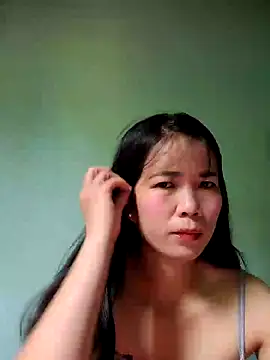 Snapshot of Geelio-playsx24 chatting on 06/06/26, 02:16 Geelio-playsx24 online show from 06/06/26, 02:16