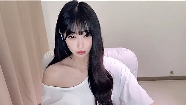 xiaooyee online show from 05/30/26, 01:41