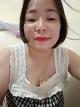 SingleeMomm online show from 06/26/26, 05:45