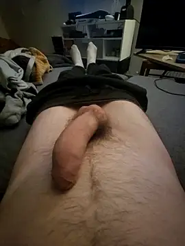 bootslove1 online show from 05/08/26, 10:37