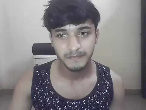 Snapshot of adithya123h chatting on 03/29/26, 12:49 adithya123h online show from 03/29/26, 12:49