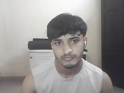 Snapshot of adithya123h chatting on 05/08/26, 02:33 adithya123h online show from 05/08/26, 02:33