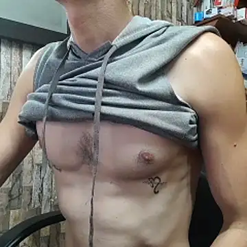 jhosuamoore online show from 05/08/26, 12:16