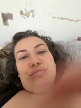 SweetCurvess online show from 05/12/26, 11:18
