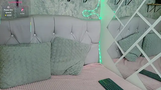 Sophia xoxo1 online show from 05/26/26, 02:57