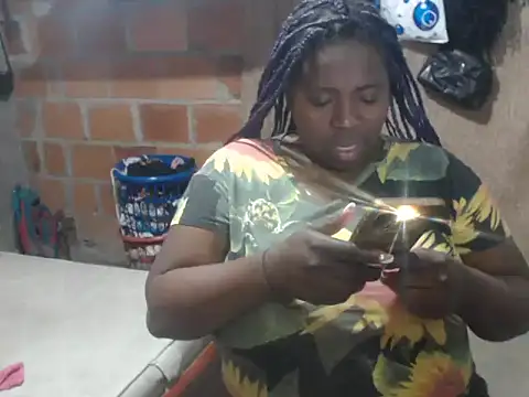 Snapshot of aixxahorny chatting on 04/07/26, 01:39 aixxahorny online show from 04/07/26, 01:39