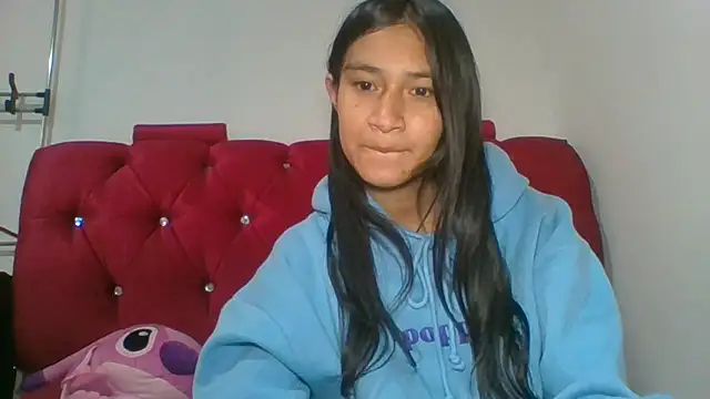 KarolaMendez online show from 04/30/26, 08:48