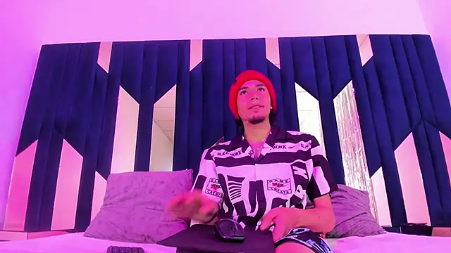 KikyoAndDrey online show from 05/07/26, 04:01