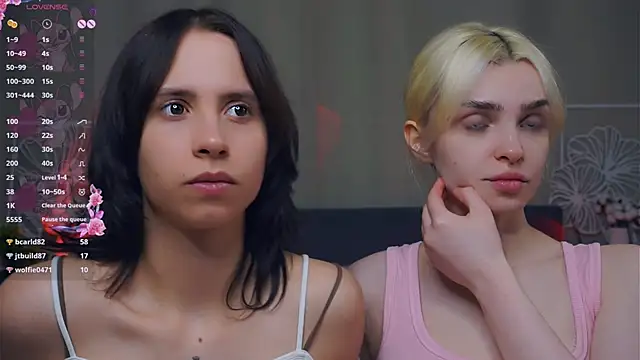 Snapshot of LatiaBlind chatting on 03/15/26, 11:44 LatiaBlind online show from 03/15/26, 11:44