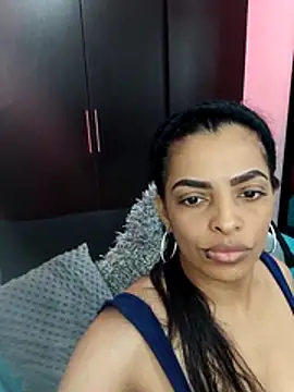 Snapshot of Heda-soSo chatting on 04/18/26, 04:33 Heda-soSo online show from 04/18/26, 04:33