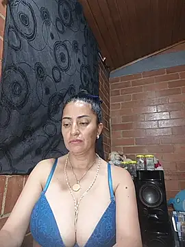 Snapshot of Alexandrina chatting on 05/15/26, 11:45 Alexandrina online show from 05/15/26, 11:45