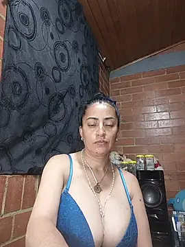 Snapshot of Alexandrina chatting on 05/16/26, 12:18 Alexandrina online show from 05/16/26, 12:18