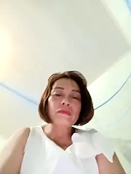 Lyly22x online show from 03/28/26, 09:47