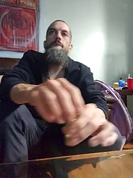 Snapshot of Mithras0206 chatting on 03/18/26, 08:06 Mithras0206 online show from 03/18/26, 08:06