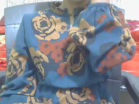 Snapshot of Miss_nidhi01 chatting on 03/12/26, 07:36 Miss nidhi01 online show from 03/12/26, 07:36