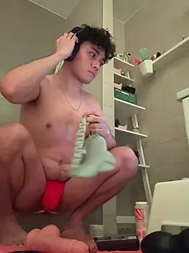 Snapshot of ccpzss chatting on 03/12/26, 11:22 ccpzss online show from 03/12/26, 11:22