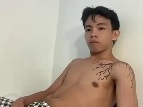 hottasianboy online show from 07/29/26, 11:52
