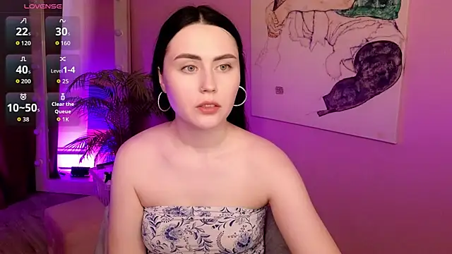 NoraLumi online show from 06/05/26, 07:14