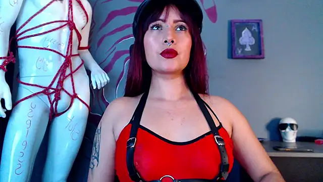 Regina Iris online show from 05/15/26, 12:17