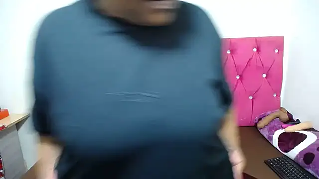 ShavePussyFatAssxx online show from 06/15/26, 05:31