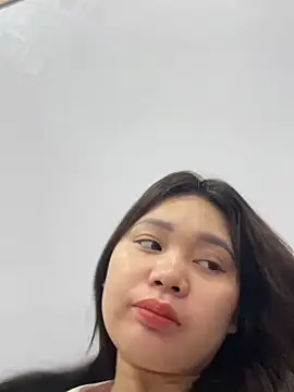 Snapshot of Chin-xinh chatting on 04/01/26, 02:23 Chin-xinh online show from 04/01/26, 02:23
