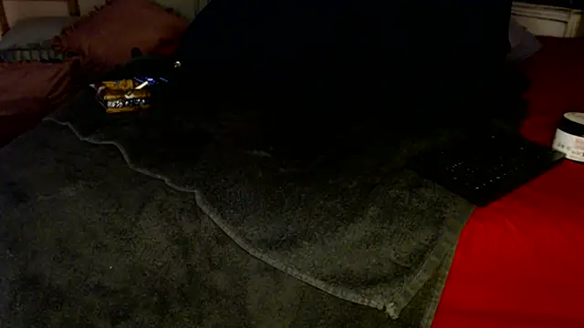 feetandcock85 online show from 07/08/26, 08:46
